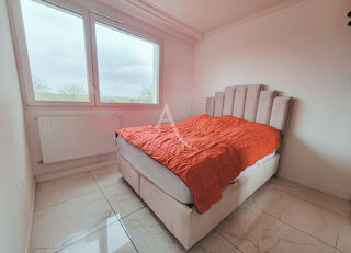  Appartement � louer 4 pi�ces 79 m�