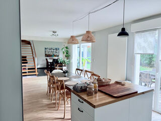  Maison  vendre 6 pices 160 m