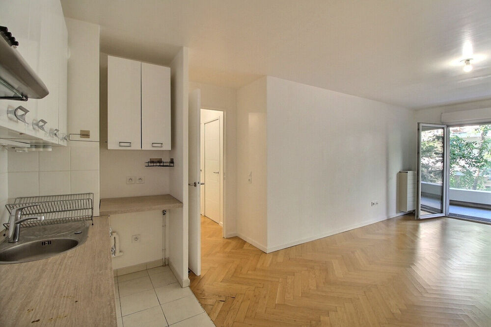 Appartement 3 pièces à vendre à Massy - Secteur Atlantis, balcon, parking