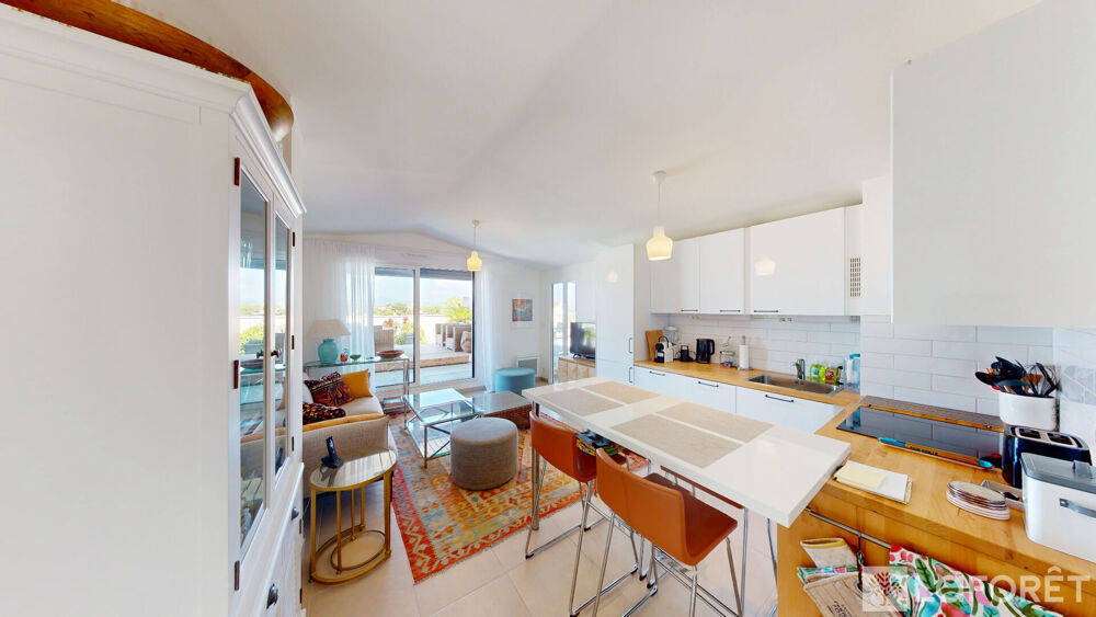 Roof-Top Vue Mer à Saint-Aygulf 4 pièce(s) 70 m2