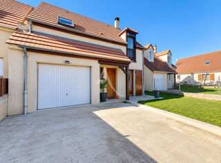 Maison 5 pièces 82 m² · à Saint-Pathus · 82 m² · 304 500 €