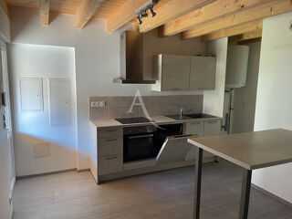  Appartement à louer 2 pièces 37 m²