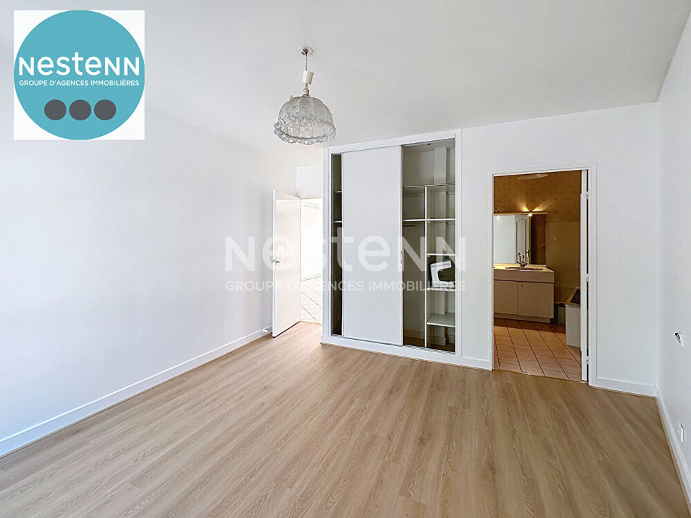 Au coeur de Blois Bel appartement avec terrasse Vue LOIRE, séjour spacieux, 3 chambres, cuisine équipée, garage et place de park