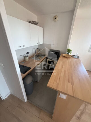  Appartement à louer 2 pièces 42 m²