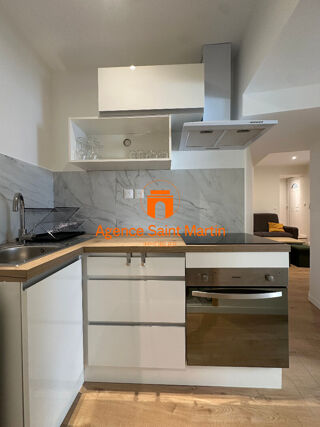  Appartement à louer 2 pièces 30 m²