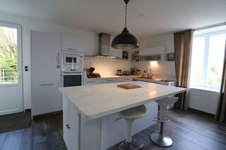  Maison à vendre 9 pièces 227 m²