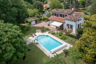  Maison � vendre 9 pi�ces 175 m�