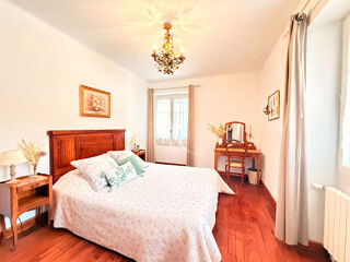  Maison à vendre 11 pièces 279 m²