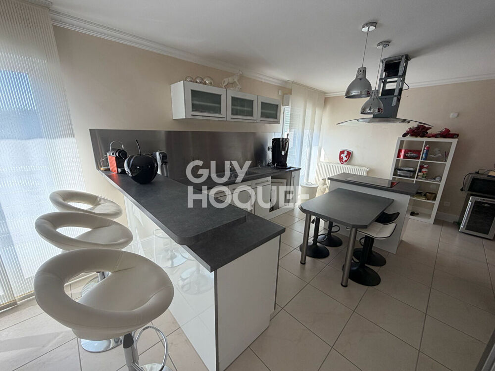 Maison spacieuse de 8 pièces à vendre à Le Breuil