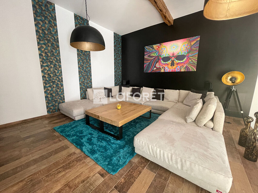 Maison Longnes 6 pièce(s) 221.42 m2