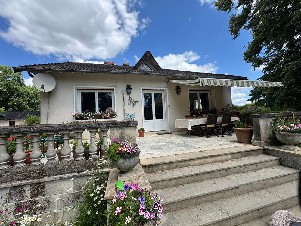 Vente Maison HAUTE VIENNE - Magnifique propriété avec 4 chambres, une piscine et plus d'un hectare de terrain. Val d oire et gartempe
