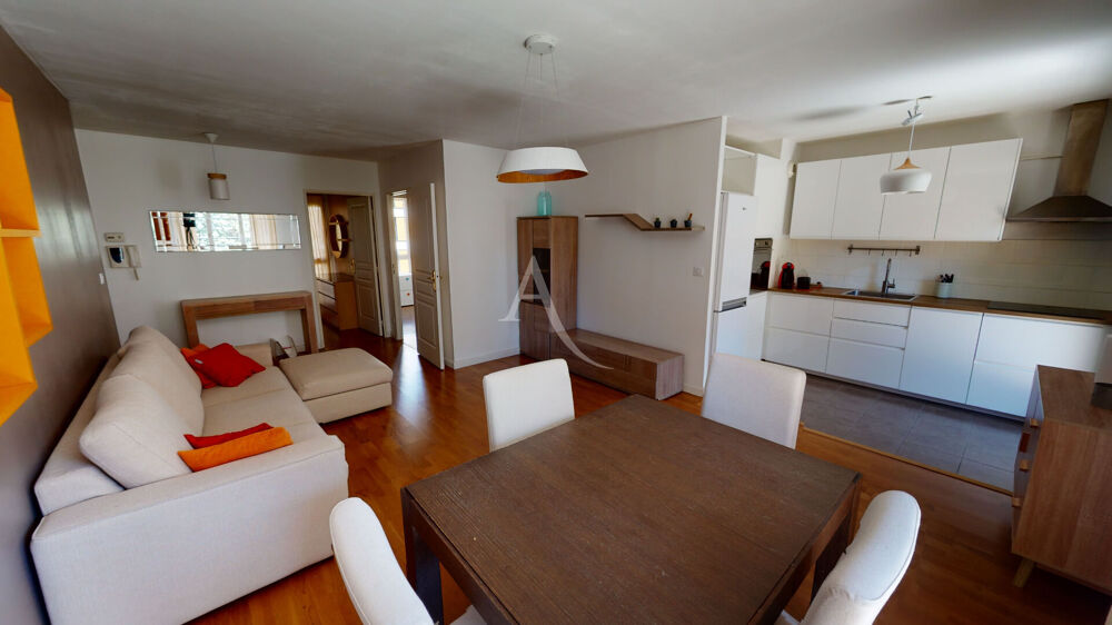 Appartement Asnieres Sur Seine 3 pièce(s) 67m2 - 1 669.60 CC
