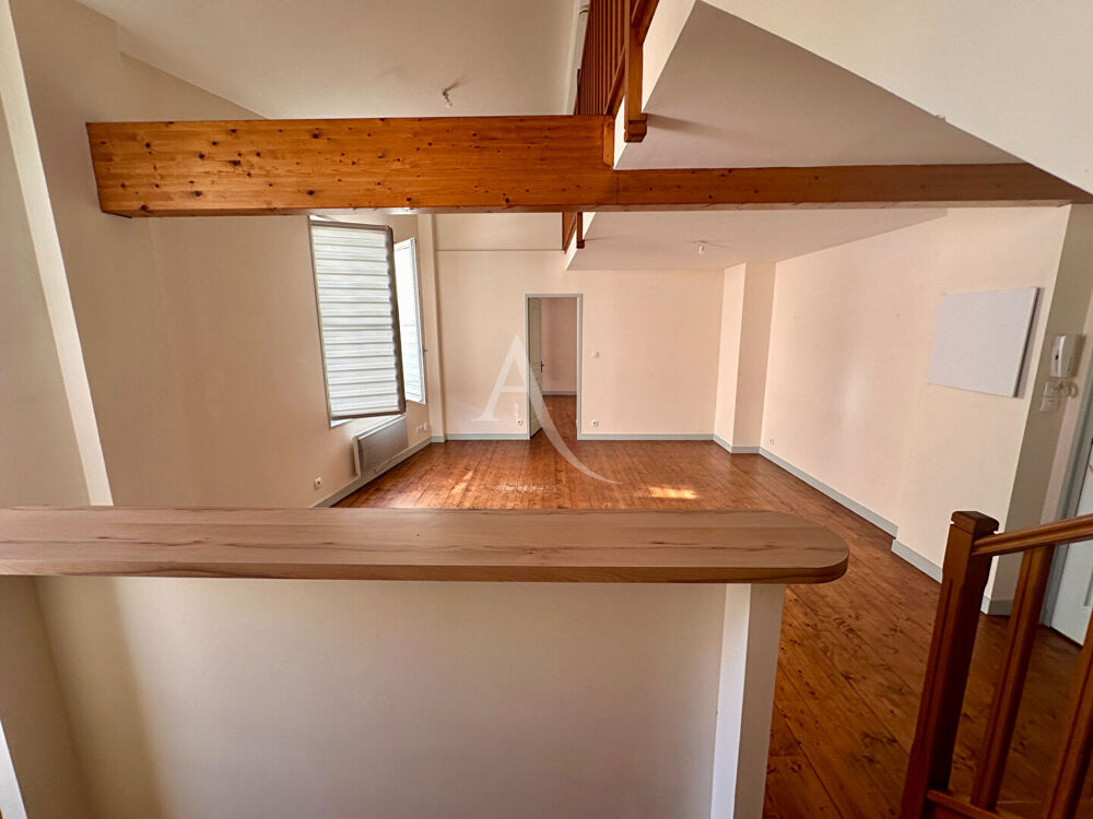 Duplex lumineux en plein coeur de ville avec parking sécurisé