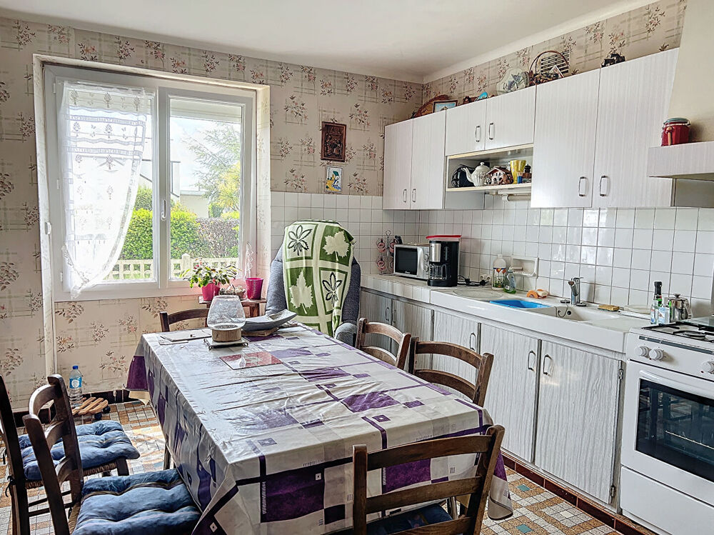 Vente Maison Maison à rénover à vendre dans le centre de SURZUR ! Surzur