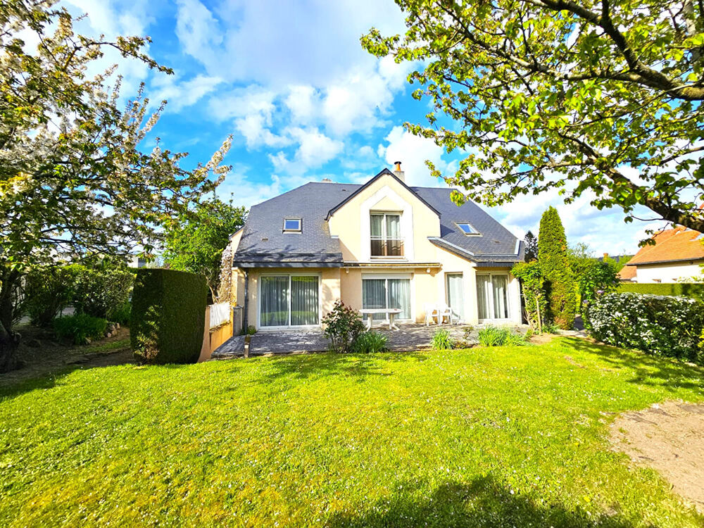 Maison 8 pièces 205 m² · à Caen · 205 m² · 869 000 €
