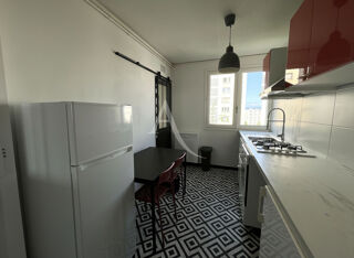  Appartement à louer 3 pièces 59 m²