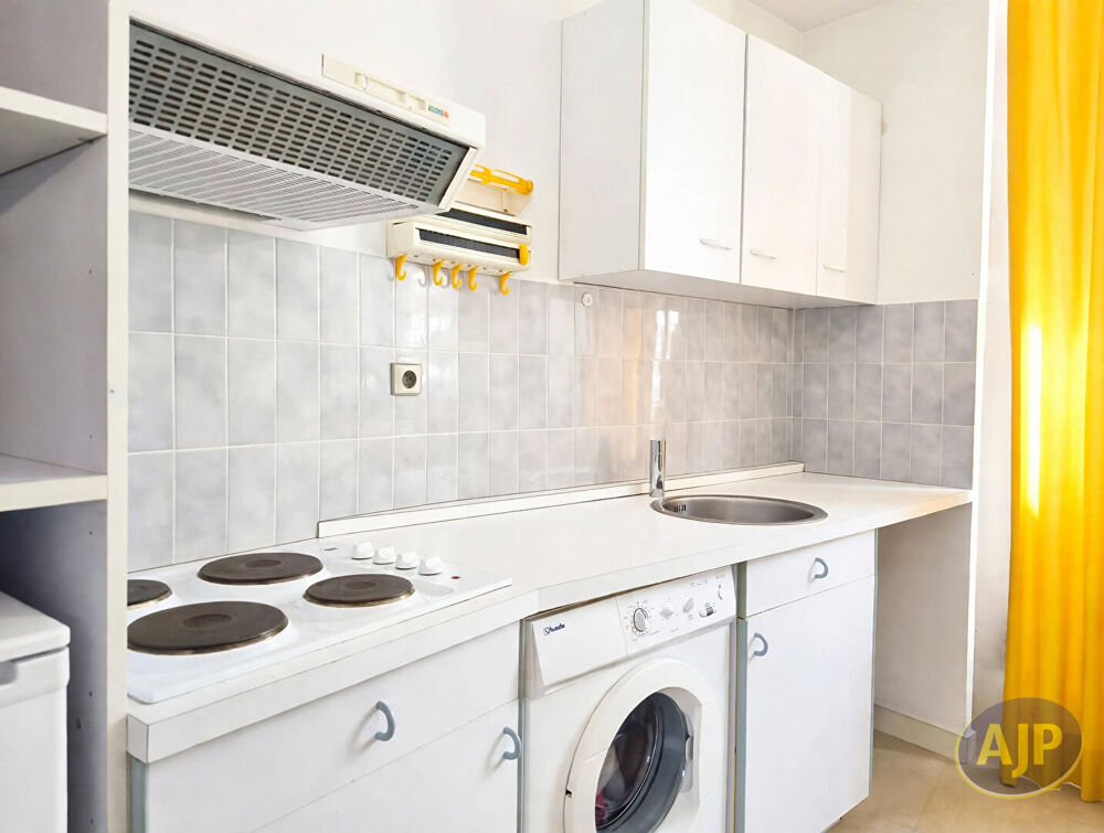 Vente Appartement RENNES Centre ville studio 32.30m² résidence Senior Rennes