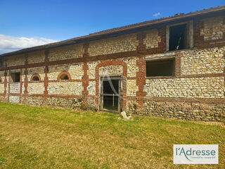  Remise / Grange à vendre 1 pièce 220 m²