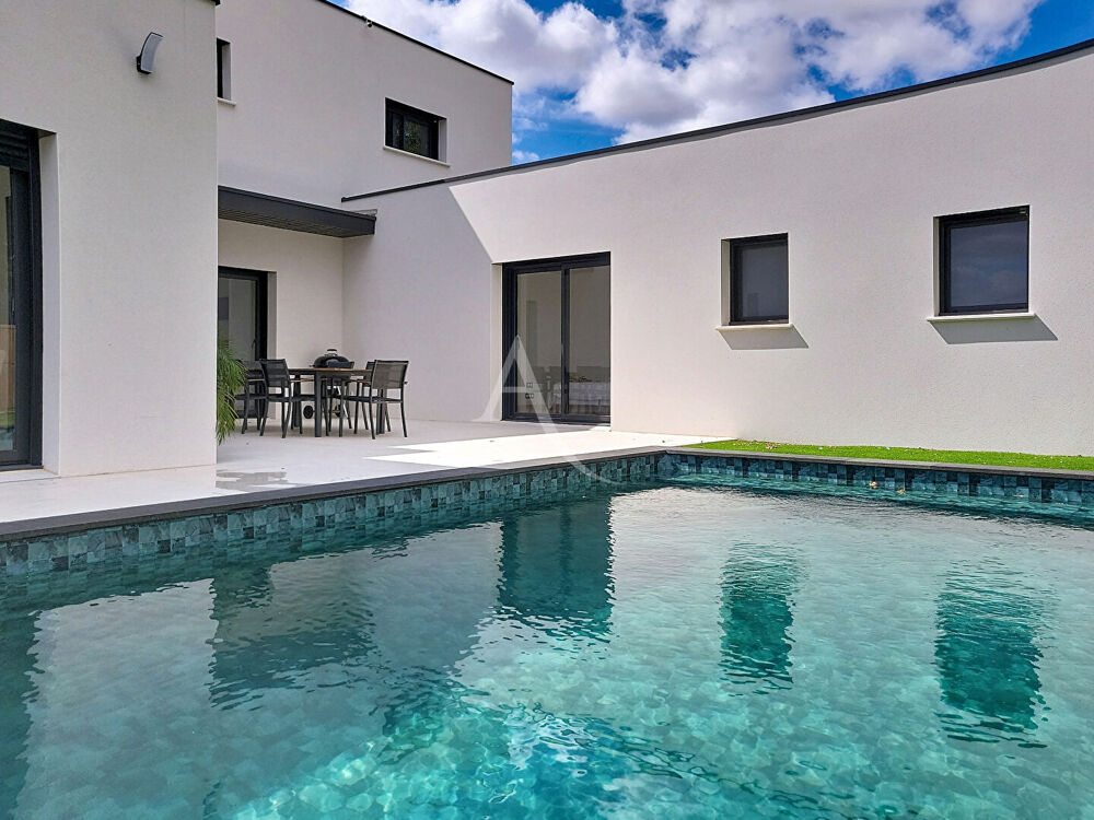 Maison 6 pièces 180 m² · à Cholet · 180 m² · 556 700 €