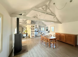  Maison à vendre 15 + pièces 400 m²