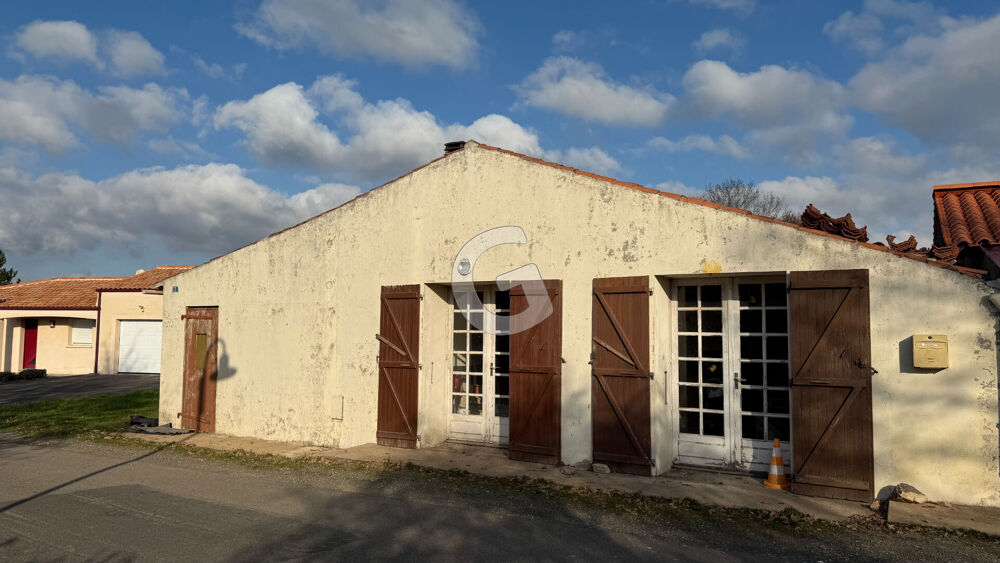 MAISON 1 PIECE- 40,2M²- À VENDRE À SAINT AVAUGOURD DES LANDES