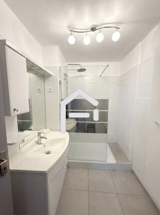  Appartement à vendre 4 pièces 1 m²