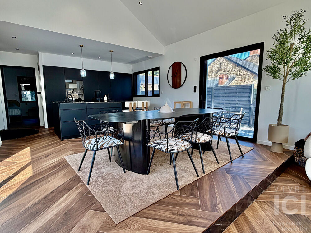Vente Maison MAISON - CONTEMPORAINE - 125M² - 3 CHAMBRES - GARAGE- MENARDAIS Treillieres