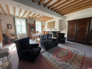  Maison à vendre 15 + pièces 880 m²