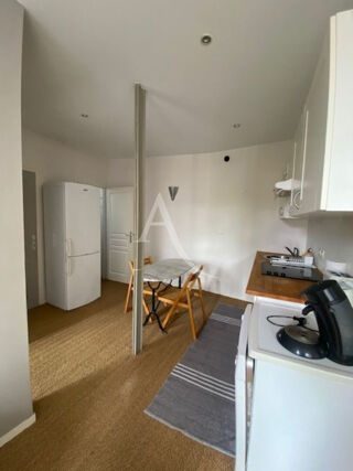  Appartement à louer 2 pièces 36 m²