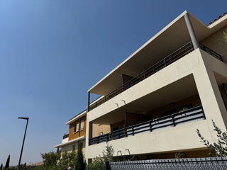Appartement 2 pièces 43 m² · à Aix-en-Provence · 43 m² · 304 000 €