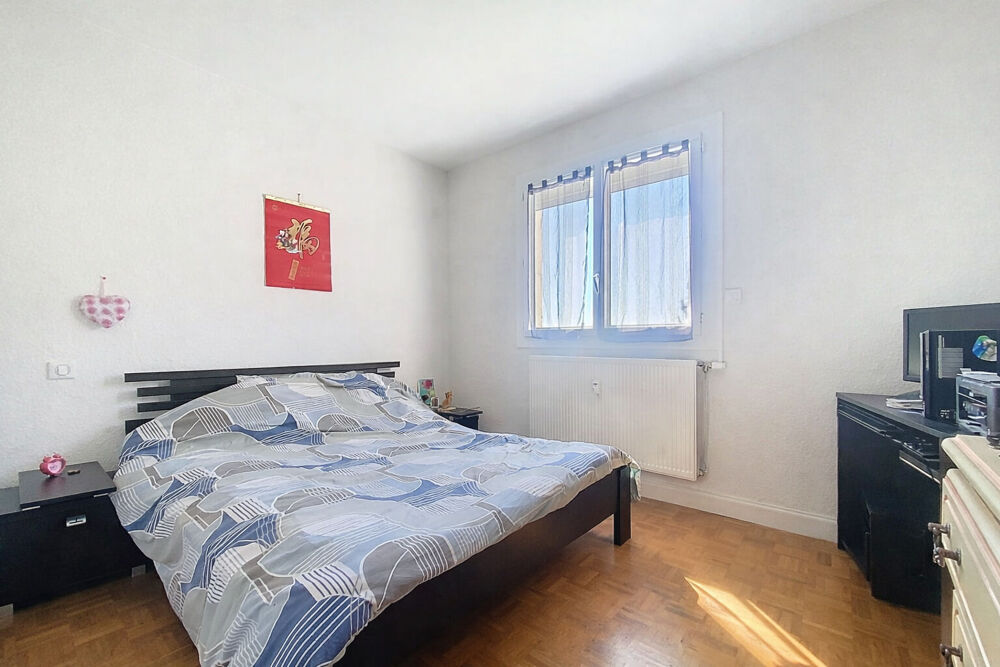 Vente Appartement Appartement 4 pièces à vendre à Laragne Monteglin - balcon, garage et cave Laragne monteglin