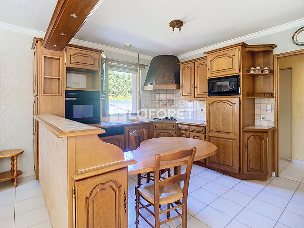 Vente Maison Maison Gael 35290 - 6 chambres -136 m2 - Garage sous sol 113m² Gael