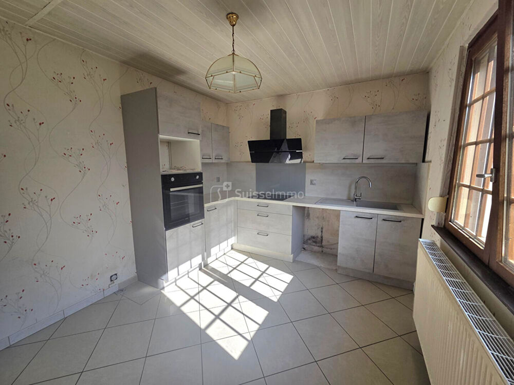 MAISON 6 PIECES 112m² SUR TERRAIN DE 4.5 ARES 225000 EUROS
