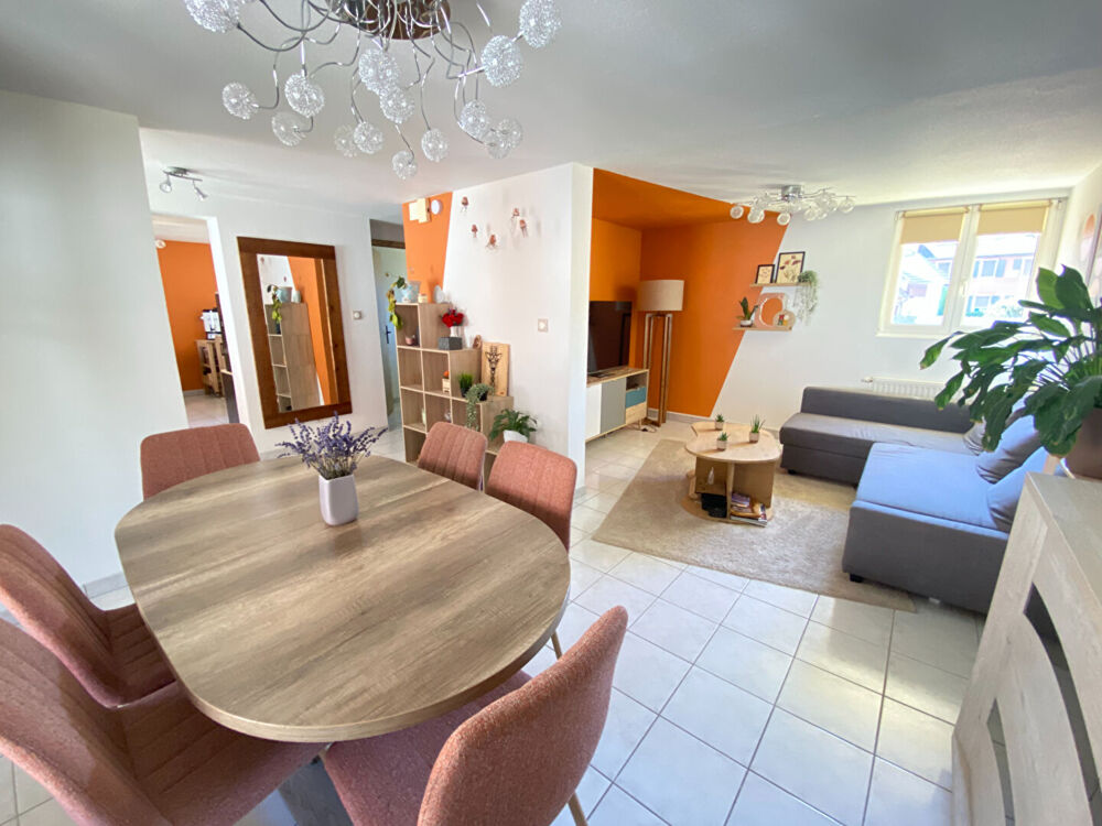 Vente Appartement Appartement cosy et lumineux à Guebwiller - 4 pièces, en duplex, 130 000 Guebwiller