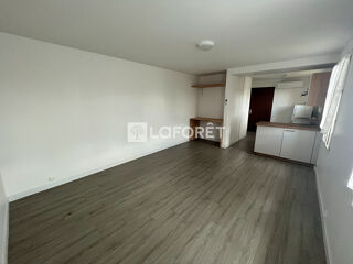  Appartement à louer 1 pièce 29 m²