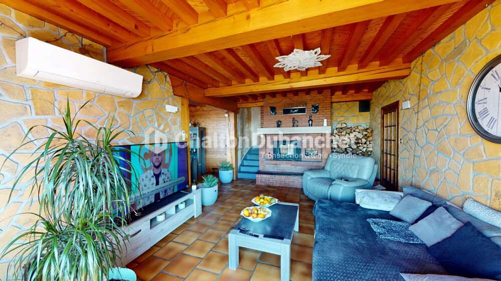 Maison 10 pièces 266 m² · à Cours · 266 m² · 350 000 €