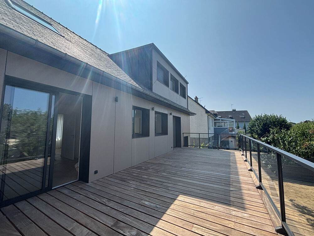 Vente Maison Nouveauté, Maison Saint Gregoire 8 pièce(s) 200 m2 Saint gregoire
