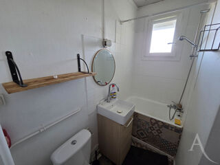  Appartement à louer 1 pièce 28 m²