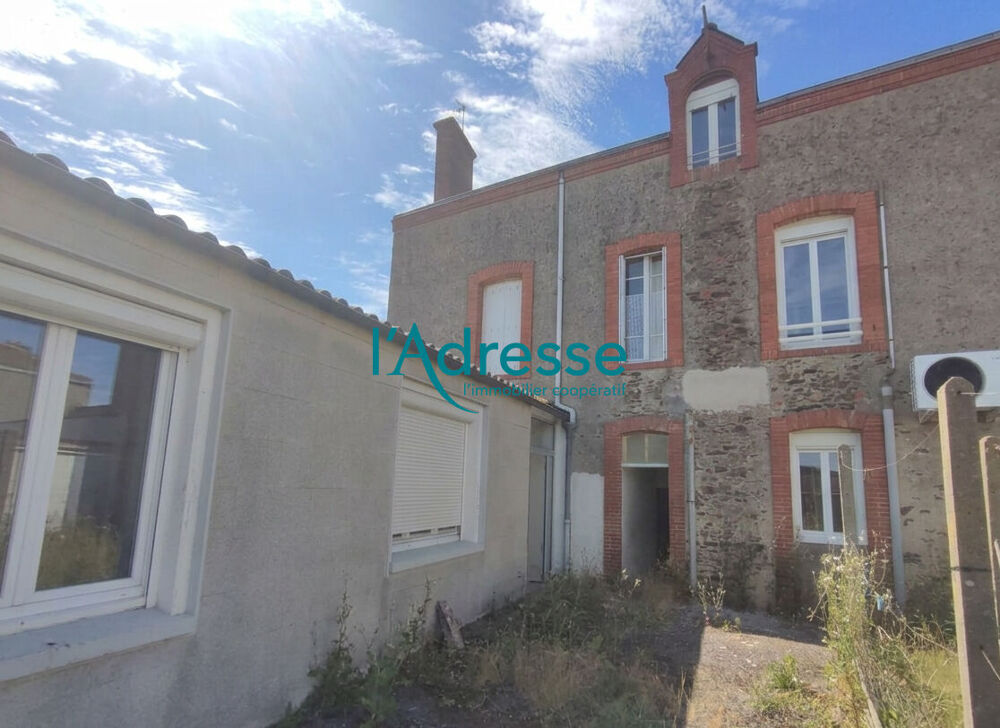 Maison 3 pièces 93 m² · à Botz en Mauges · 93 m² · 65 790 €