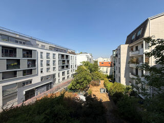  Appartement à louer 1 pièce 32 m²