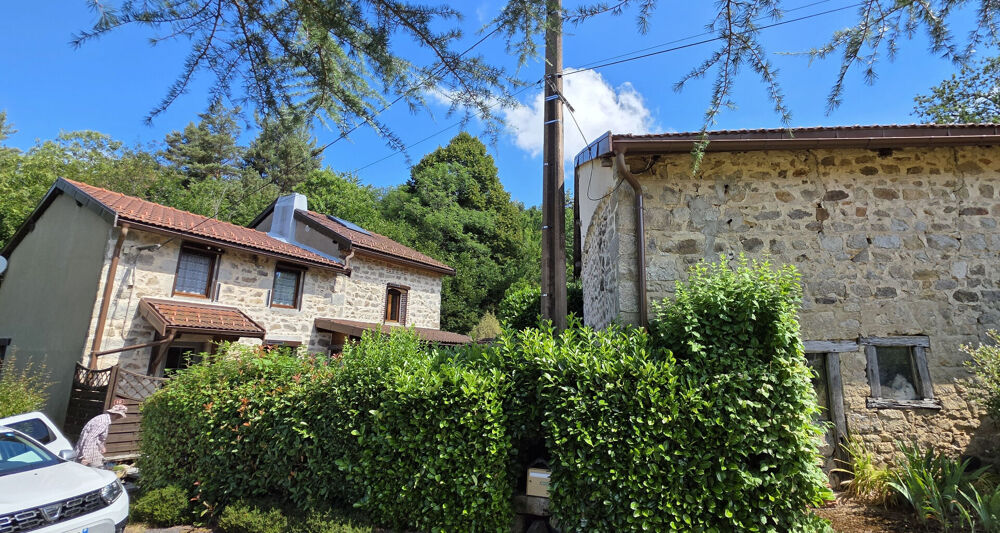 Vente Maison MONTAGNE BOURBONNAISE Maison 5 pièce(s) La chabanne