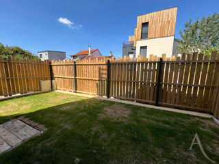  Maison 5 pi�ces 114 m� Montreuil