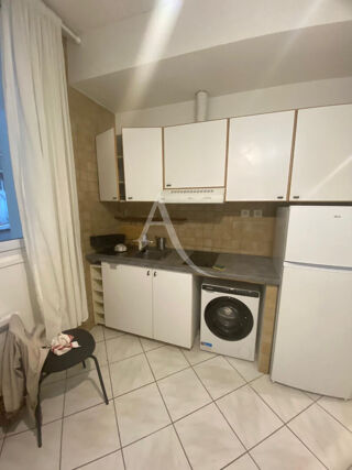  Appartement à louer 1 pièce 20 m²