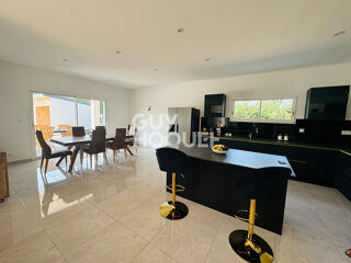  Maison � vendre 5 pi�ces 198 m�