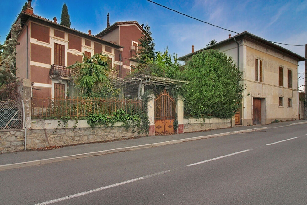 Maison 10 pièces 228 m² · à Draguignan · 228 m² · 479 000 €