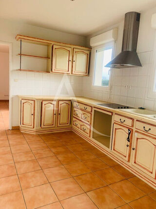  Maison à louer 5 pièces 125 m²