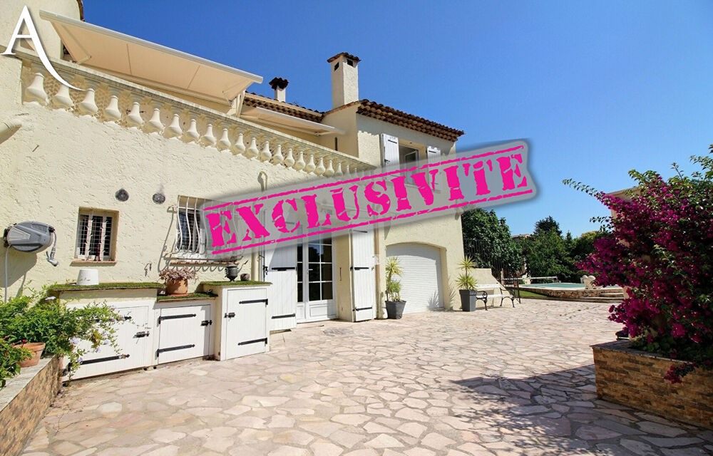 Villa familiale composée de 2 appartements