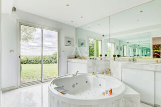  Maison  vendre 7 pices 408 m