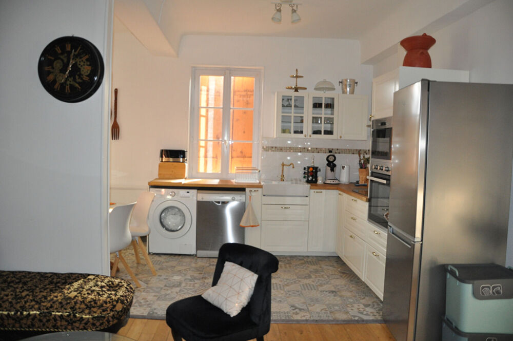 Appartement meublé 1er étage bourg de Saint germain du Bois