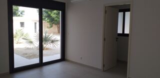  Maison � vendre 6 pi�ces 210 m� Nguerigne